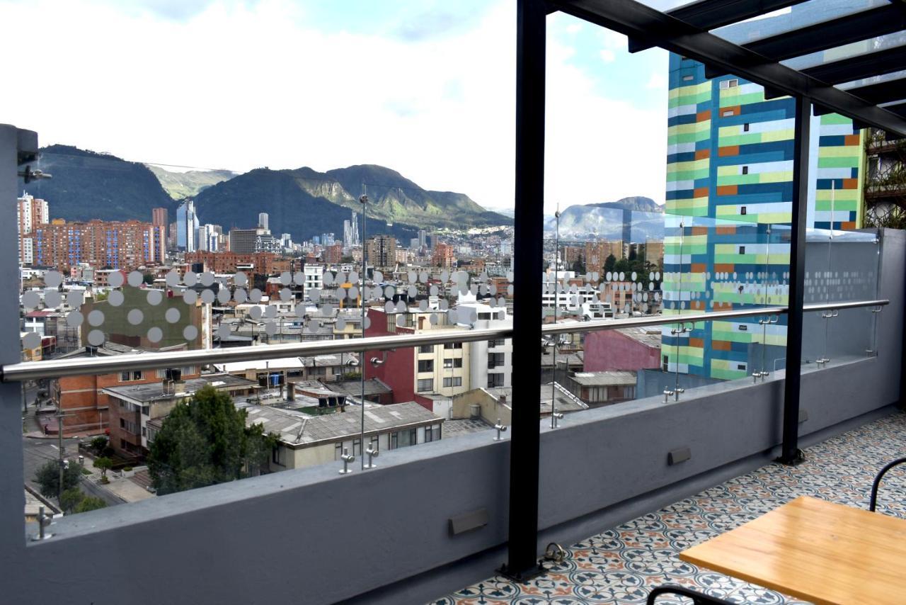 Em Hotel Corferias Embajada Americana Bogota Exterior photo